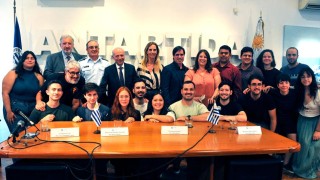 Antartida, concierto, Orquesta Nacional Juvenil, SODRE, base antartica Artigas, aniversario, Adela Dubra, MDN, Javier Garcia, por la paz y la ciencia, Ariel Britos