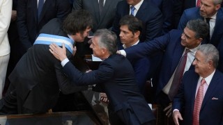 Avanza un acuerdo entre Milei y el partido de Macri, tras el revés legislativo del libertario en el Congreso