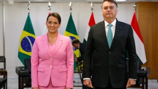 El escándalo por un indulto en un caso de pederastia fuerza la dimisión de la presidenta de Hungría