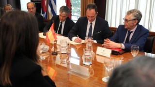 ANP, puerto Vigo, Juan Curbelo, armadores de pesca, Javier Touza, embajada España, empresarios gallegos