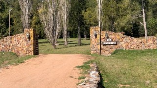 Policía busca a los autores del copamiento registrado en la residencia “El Encuentro” propiedad de un empresario ultrakirchnerista