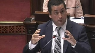 Diputado Echeverría presenta proyecto de ley para rescatar identidad local