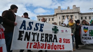 Funcionarios de Salud Pública se movilizaron y pidieron a ASSE que se mantengan los cargos por el fondo Covid hasta diciembre