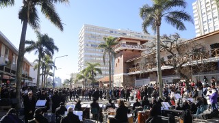 Antía y Carballal encabezaron celebración del 117º aniversario de Punta del Este