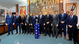 Mundial 2030: Uruguay, Argentina, Paraguay y Chile presentan candidatura