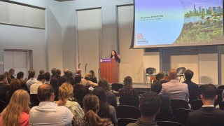 Arbeleche expuso sobre economía ambiental y financiamiento sostenible en Nueva York