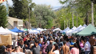 "Explotó" la Fiesta Nacional del Chorizo y La Konga hizo bailar a miles de personas