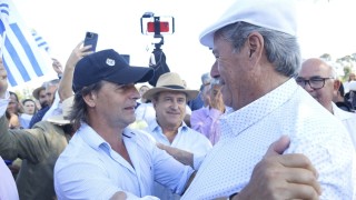 Presidente Lacalle Pou e intendente Antía encabezan lanzamiento oficial del RUNAEV