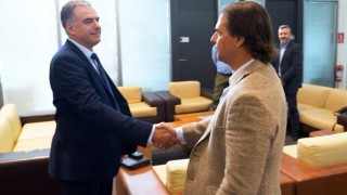 Lacalle Pou recibió al presidente electo para iniciar transición