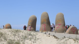 vandalismo, la mano, los dedos, punta del este, IDM, municipio punta