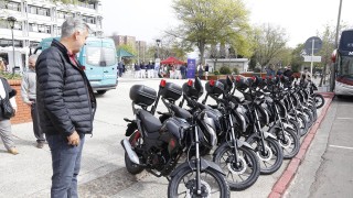 IDM presentó 27 motos que se sumarán a los controles de limpieza en el departamento