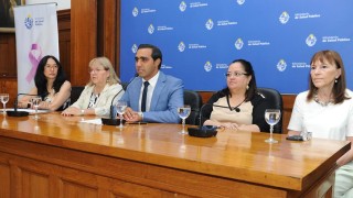 MSP, Jose Luis Satdjian, cancer, dia mundial contra el cancer, prevencion, vph, habitos saludables, diagnostico precoz, oncologia, tratamiento oncologico, medicamentos oncologicos, FNR