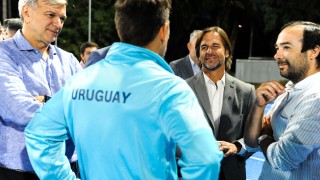 Lacalle Pou, pista de atletismo, Darwin Piñeyrua, Sebastian Bauza, SND, inversión, obras, atletismo, certificacion internacional