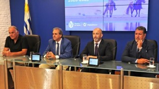 Más de 572.000 personas visitaron Uruguay en enero de 2025