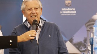 Sorteo de 62 terrenos beneficia a familias de Piriápolis, Pan de Azúcar y Las Flores que cumplirán el sueño de la casa propia