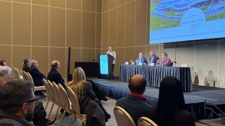 Centro de Convenciones, CCPF, PDE, Punta del Este, Antia, memoria comercial, informe impacto economico, predio ferial, Pablo Menoni