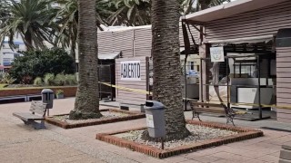 En menos de un mes quedaría reconstruido módulo de la Plaza de los Artesanos que sufrió daños por temporal