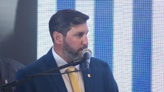 Asumió Tort y adelantó cumplimiento de compromiso: becas, salud mental, emprendedores, tercera edad y obra pública