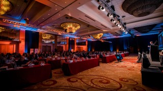 Expertos y periodistas protagonizan nuevas conferencias en Enjoy