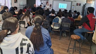Estudiantes de dos escuelas de UTU recibieron charla preventiva
