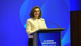 UTE en el XI Congreso de LATAM Renovables EnergIA Inteligente