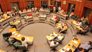 Blancos aconsejarán a plenario de la Junta no votar investigadora por situaciones vinculadas a funcionaria de confianza en el Municipio de Piriápolis