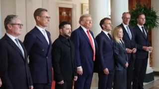 Zelenski y Trump abordan condiciones para negociar con Rusia