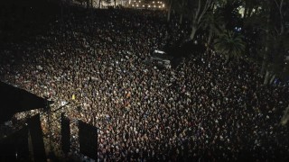 Fiestas y eventos: Abella busca "ordenar la temporada"