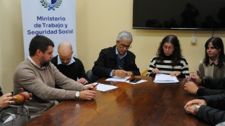 Ejecutivo alcanzó preacuerdo con COFE para modificar certificaciones médicas