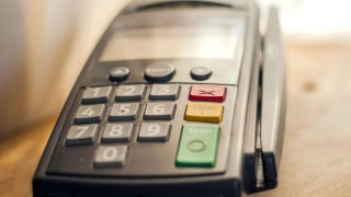 Jefatura de Maldonado alerta ante estafa comercial concretada en Maldonado