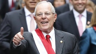 Expresidente peruano Kuczynski irá a juicio por acusación de lavado de dinero de Odebrecht