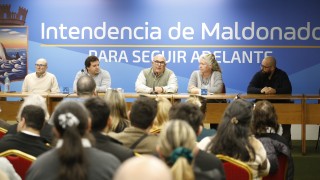 Manual de Tareas: "diálogo y respeto" son las bases del acuerdo logrado entre IDM y ADEOM Maldonado