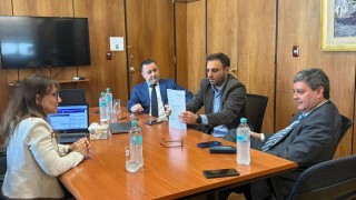 Reunión Casaretto-ANCAP: costos de reparación de la boya no significarán aumento en el precio de los combustibles