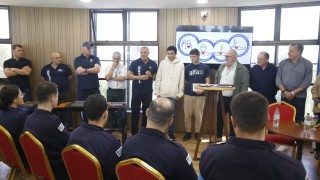 IDM reconoció a funcionarios que salvaron la vida a joven futbolista en Maldonado
