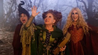 Bette Midler ha visto un guión de 'Hocus Pocus 3': "Muy emocionada"