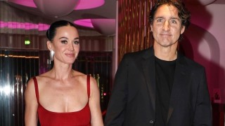 Katy Perry confirma su relación con Justin Trudeau: de la mano en París por el cumpleaños de la cantante