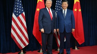 Trump reduce los aranceles a China y anuncia el fin del "bloqueo de tierras raras" tras su reunión con Xi Jinping