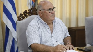 Estacionamiento tarifado: Abella partidario que funcione en PDE cuatro meses y en Maldonado capital todo el año