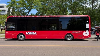 Maldonado sumó 4 ómnibus eléctricos y accesibles mientras "avanza hacia una movilidad sostenible"