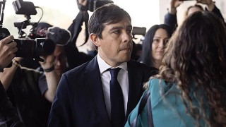 Primer condenado por la muerte de Matthew Perry: el médico Salvador Plasencia, sentenciado a dos años y medio de cárcel