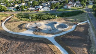 Abella y Tort encabezaron inauguración de pista de skate en Cerro Pelado con inversión de casi 13 millones