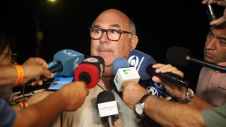 Abella proyecta un giro en la movilidad urbana: evalúan restringir el ingreso de ómnibus interdepartamentales a Punta del Este desde 2027