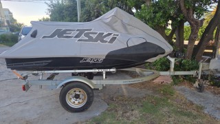 Condenaron a dos hombres por robar la moto de agua del cantante Matías Valdez en Punta Ballena