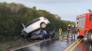 Fiscalía y defensa cruzan posiciones por pericia de tercer vehículo en siniestro fatal de Camino de Los Arrayanes