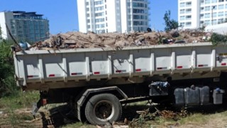 San Rafael: desmantelan campamento irregular y retiran tres camiones de basura mientras Fiscalía investiga usurpaciones de padrones