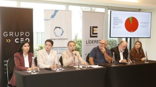 Temporada turística: rentabilidad cae pese a alta demanda y exponen falta de personal calificado