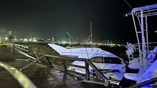 Temporal en Maldonado: daños en la costa, embarcaciones sueltas y una cría de orca varada