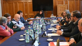Transportistas internacionales se reunieron con comisión del Senado buscando soluciones a la "grave crisis" del sector