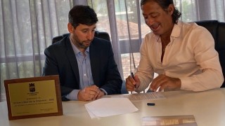 Junta Departamental, UDE, becas, Maldonado