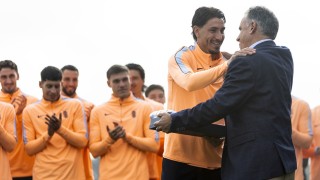 "Volverán a recibir al mundo": el mensaje de Infantino durante la despedida de Uruguay rumbo al Mundial
